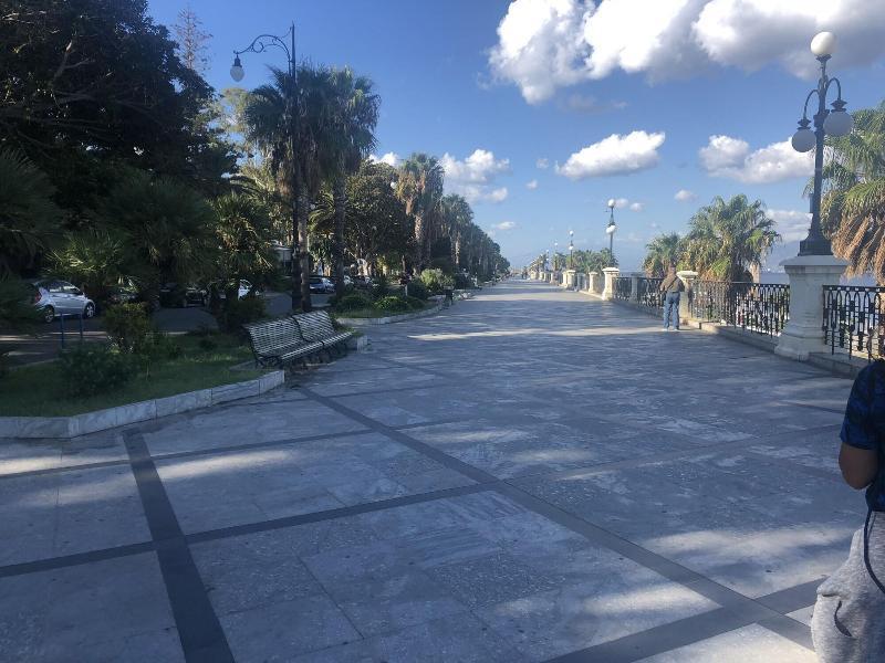 B&B H224 Reggio Calabria Exterior photo