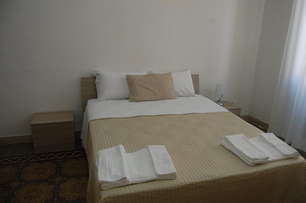 B&B H224 Reggio Calabria Exterior photo